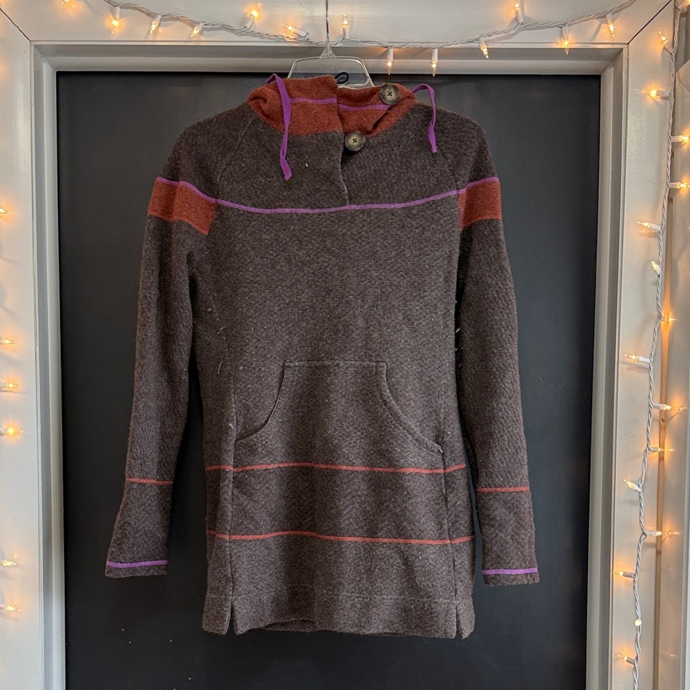 Prana Brown Turtleneck Sweater with Red and Purple Accents